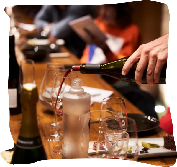 Chaque mois un voyage gustatif autour d’un vignoble ou d’un aspect de la culture vinicole